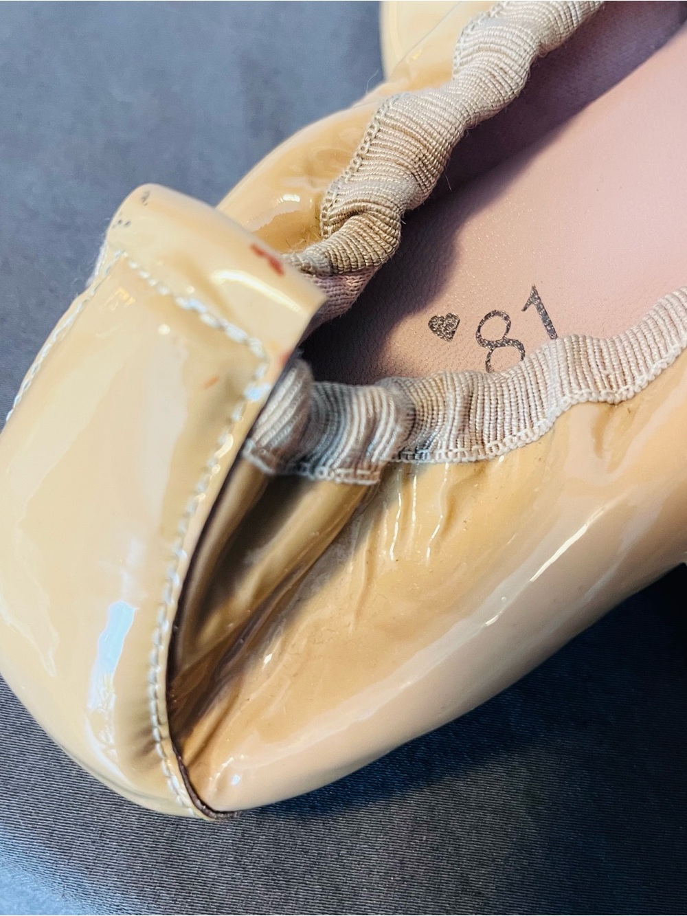 Ferca 81 Marigold Patent Leather Ballet Flats with Bow, Sz. 39.5 - Picture 7 of 7